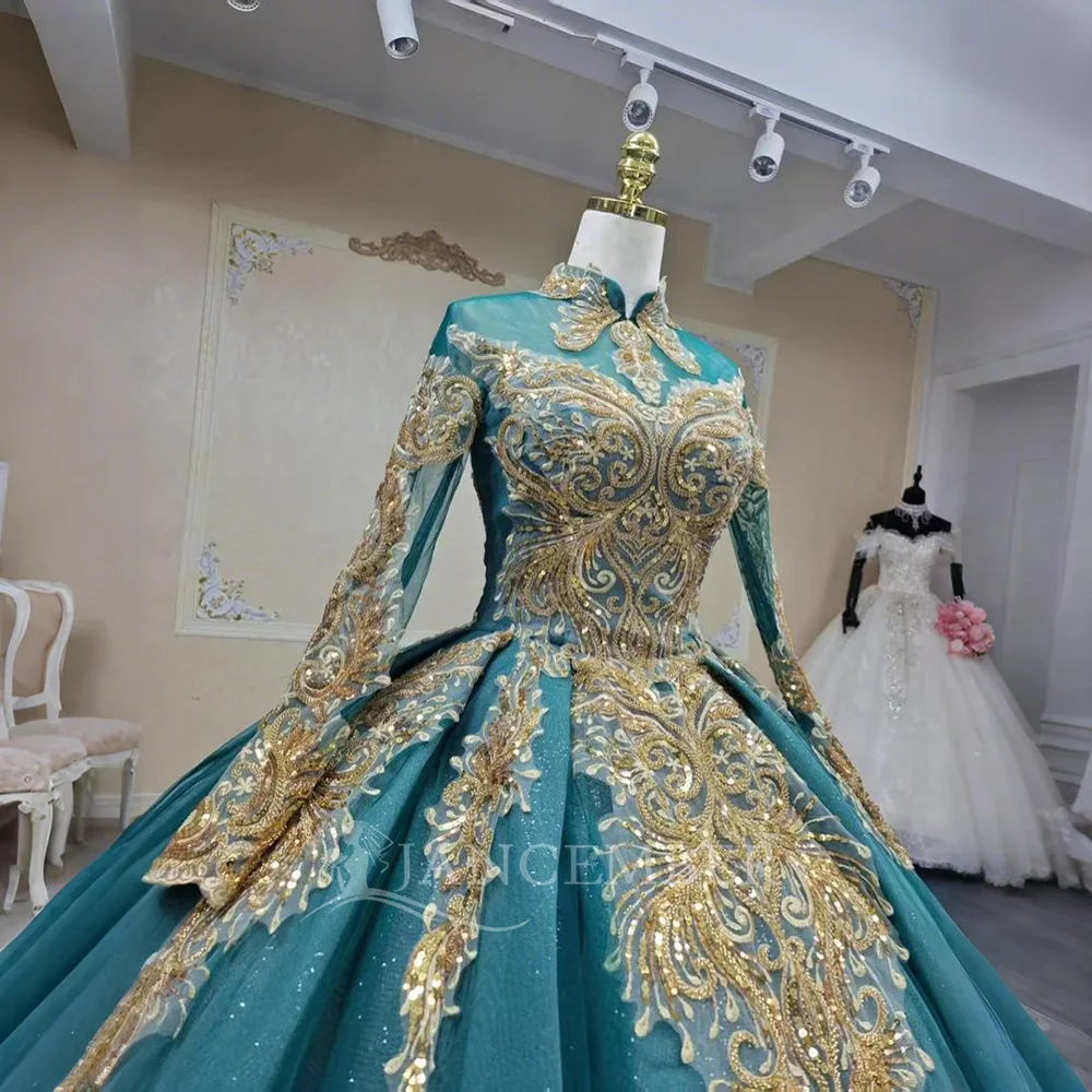 green emerald velvet dress Emerald Green Tulle Quinceanera Dresses Beaded Sequins Sweet 16 Puffy Tulle Ball Gown Vestidos de Quinceañera main image 1