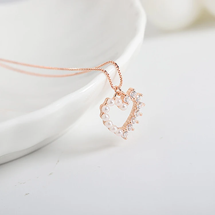 Simple Pearl Necklace in gold Filled Rose Gold or Silver 