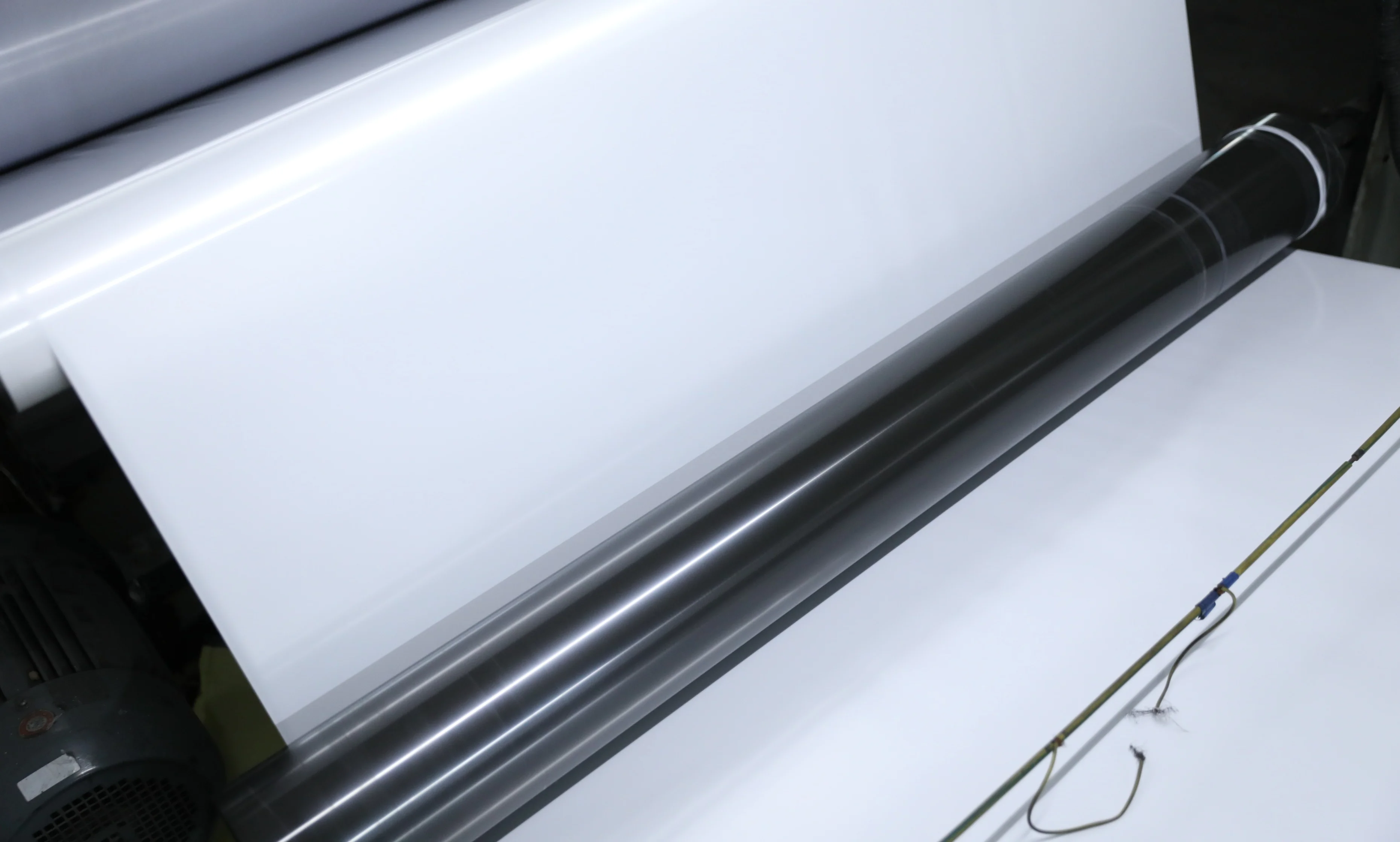 40418 Pure White clear Adhesive Vinyl details