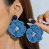E085-32 Blue 7