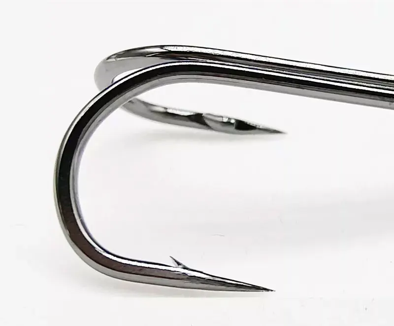 TAKEDO 10 Stück 9883 runder, gebogener, langer Schaft, doppelter Angelhaken, hoher Kohlenstoffstahl, schwarzer Nickel-Barb-Angelhaken für Froschköder – Detail 4