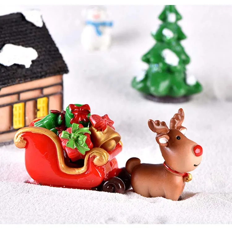 Mini Christmas Tree  SNOW Party Decorations XMAS Nude Anime Resin Figures