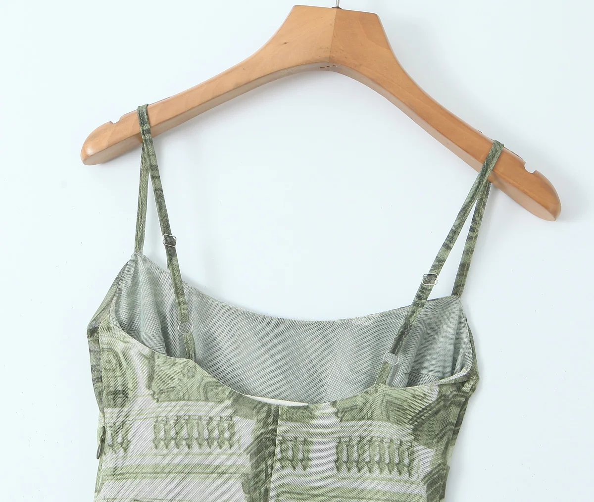 Green Color Print Spaghetti Strap Hot Sale Casual Fashion Long slip Dress for Women