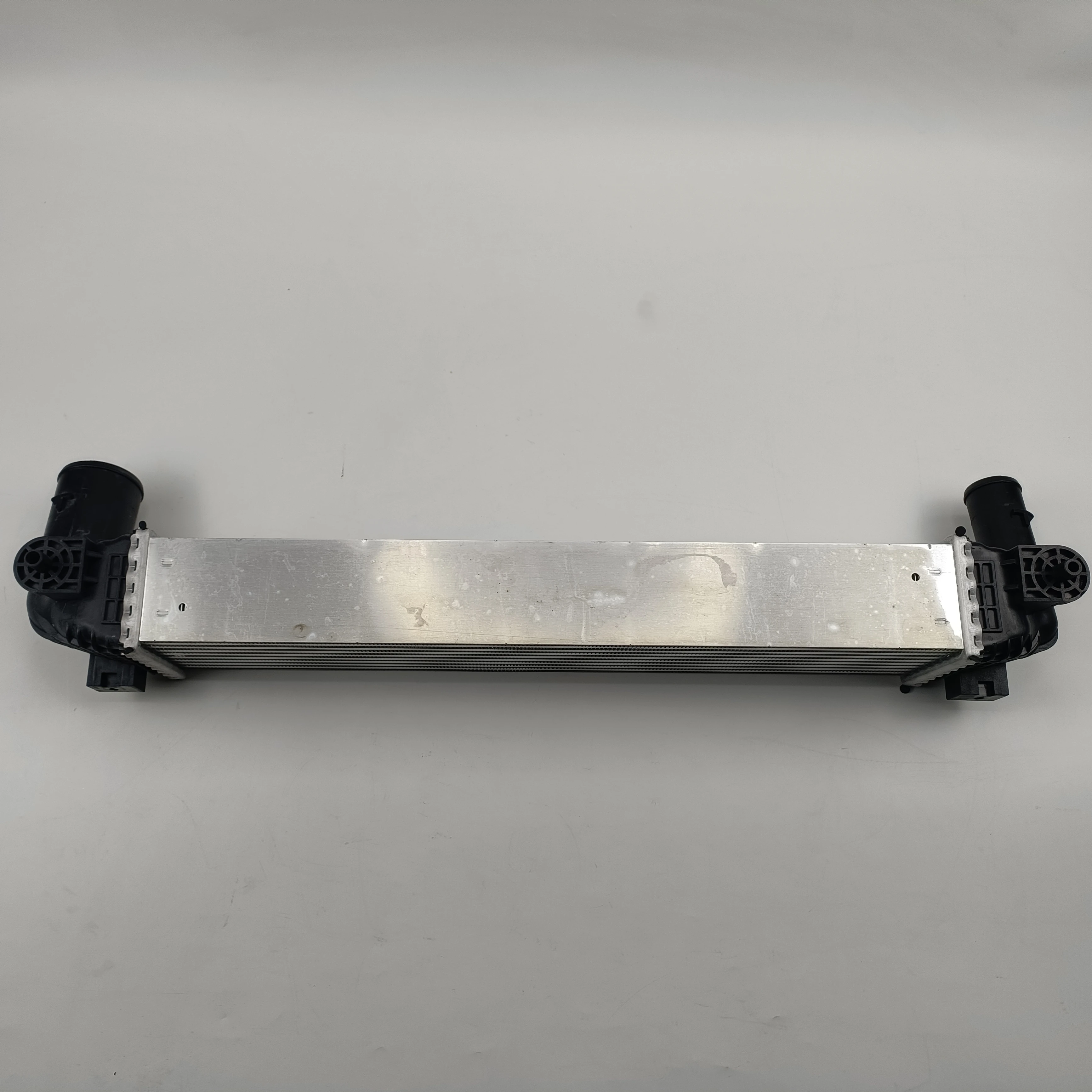 Intercooler 10100391 10910670 is suitable for ROEWE RX5| Alibaba.com 