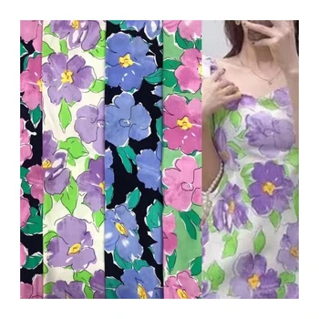 China manufacturer in stock soft viscose woven floral printed 100% rayon fabric for garment