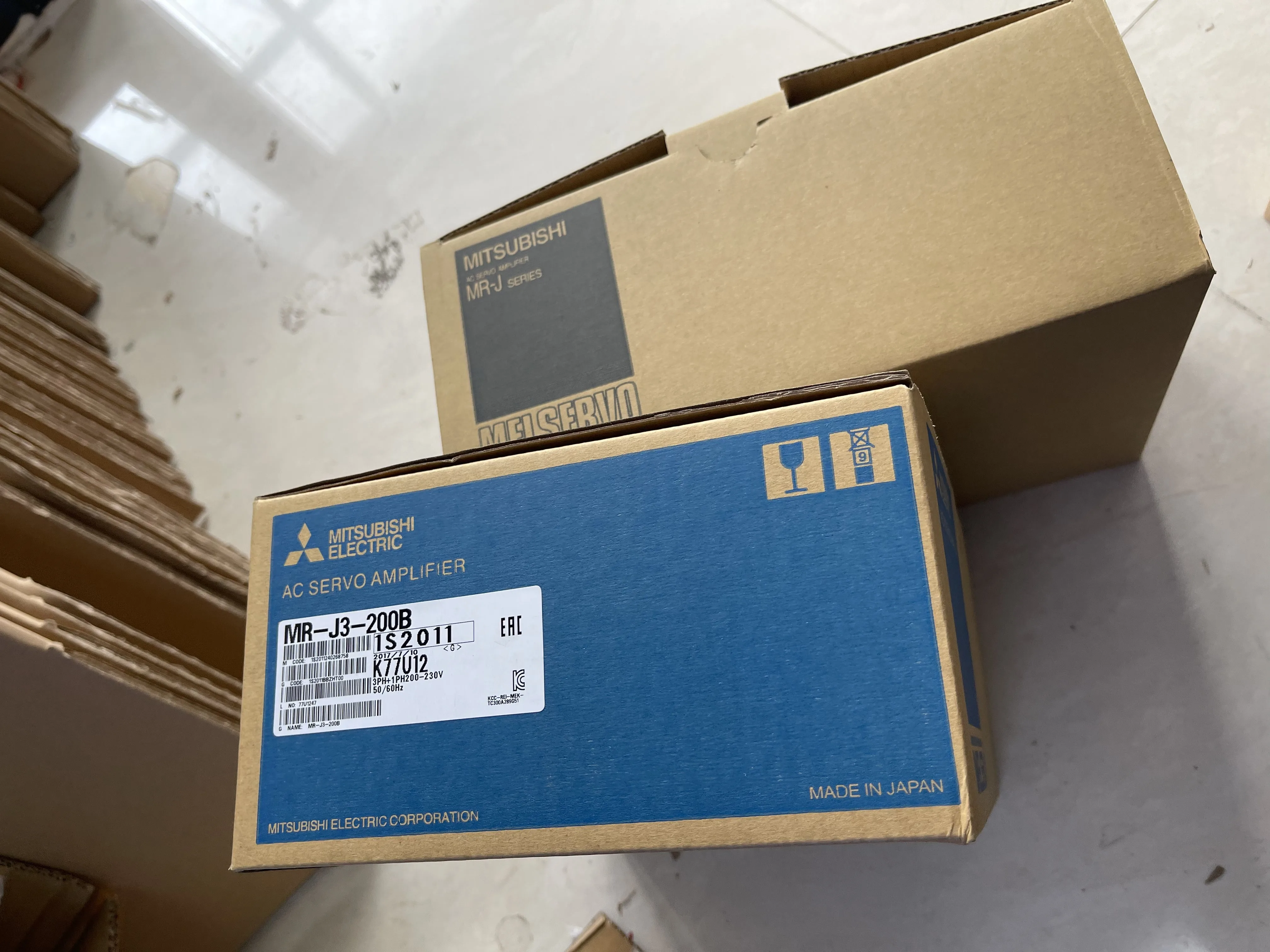 Mitsubishi AC Servo Amplifier MR-J3-200B Mitsubishi AC Servo Amplifier MR-J3-200B