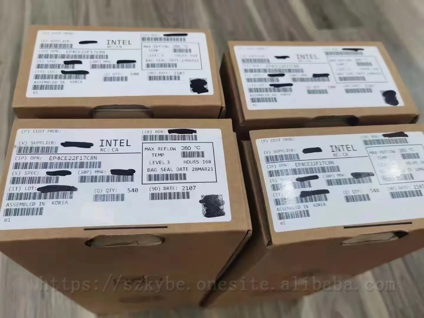 FDMA2002NZ DFN-6 Silkscreen 002 2 N-Channel 30V 2.9A Field Effect Tubes