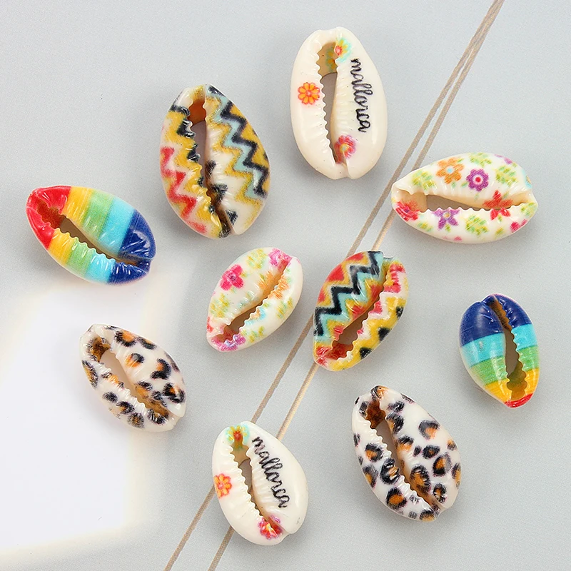 20 Painted Cowrie Shell Beads