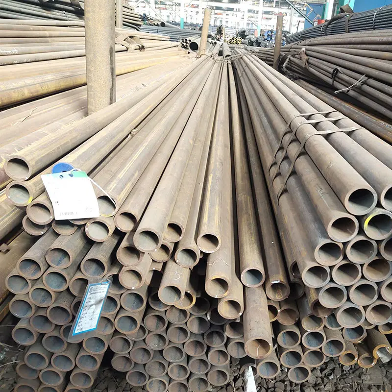 ASTM A53 S45c Hot Rolled St37  Round Black Seamless Carbon Steel Round Pipe details