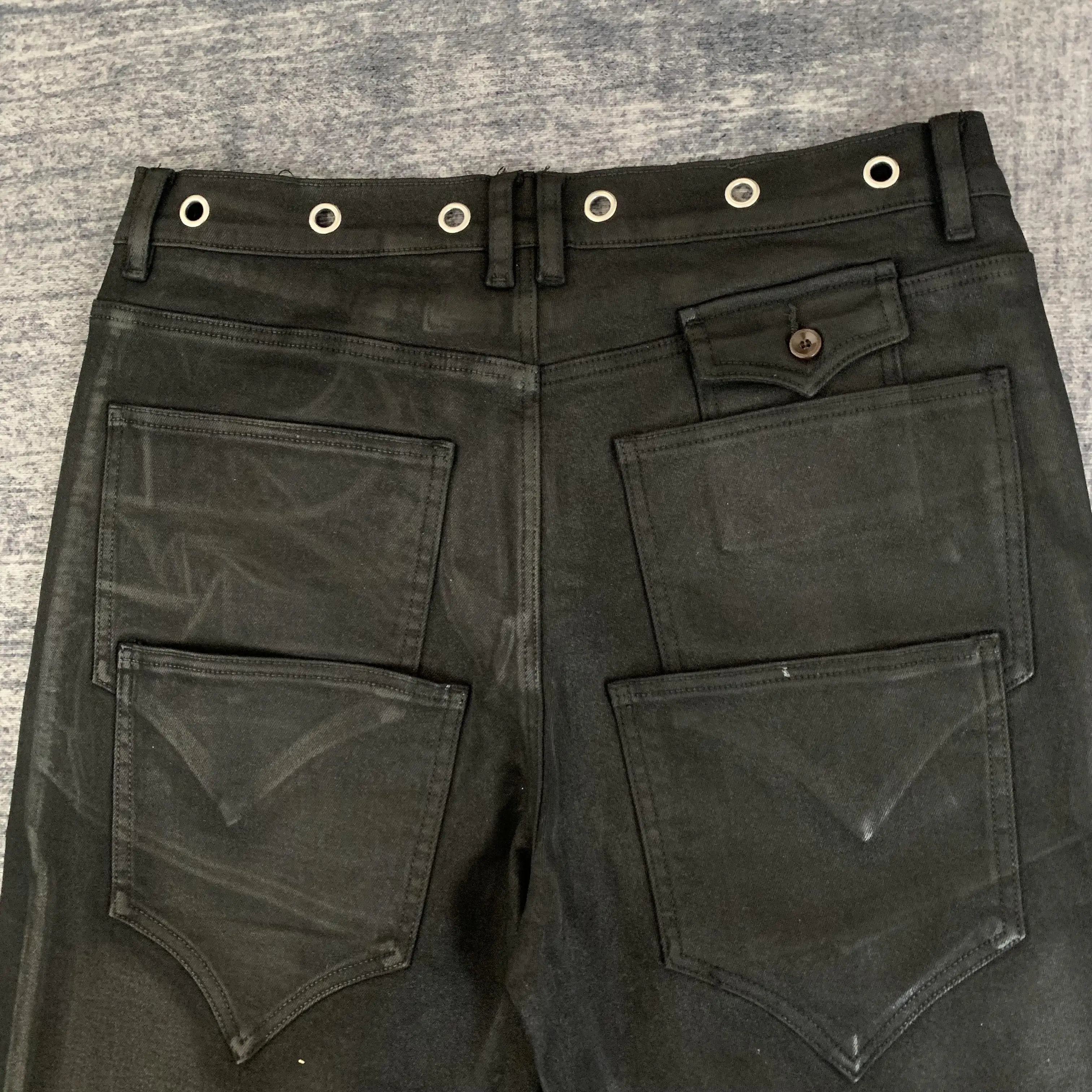 DENIMGUYS Waxed Flared Jeans for Men | Distressed Bootcut Street 