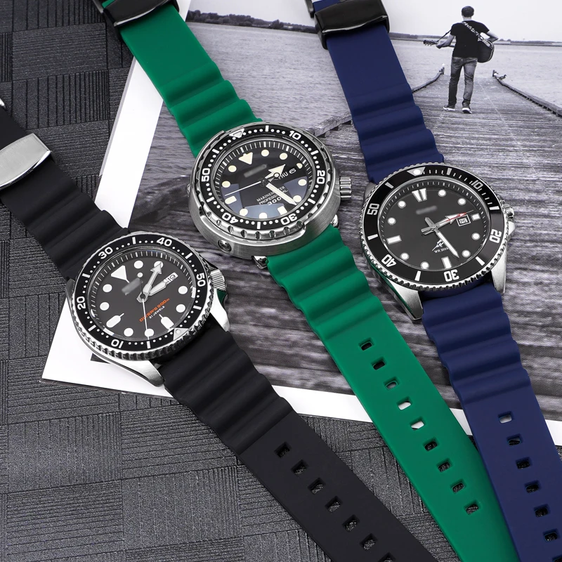 Bracelet Montre En Silicone Bleu 20mm - Boucle Argentée - Waterproof - Neuf Sans étiquette
