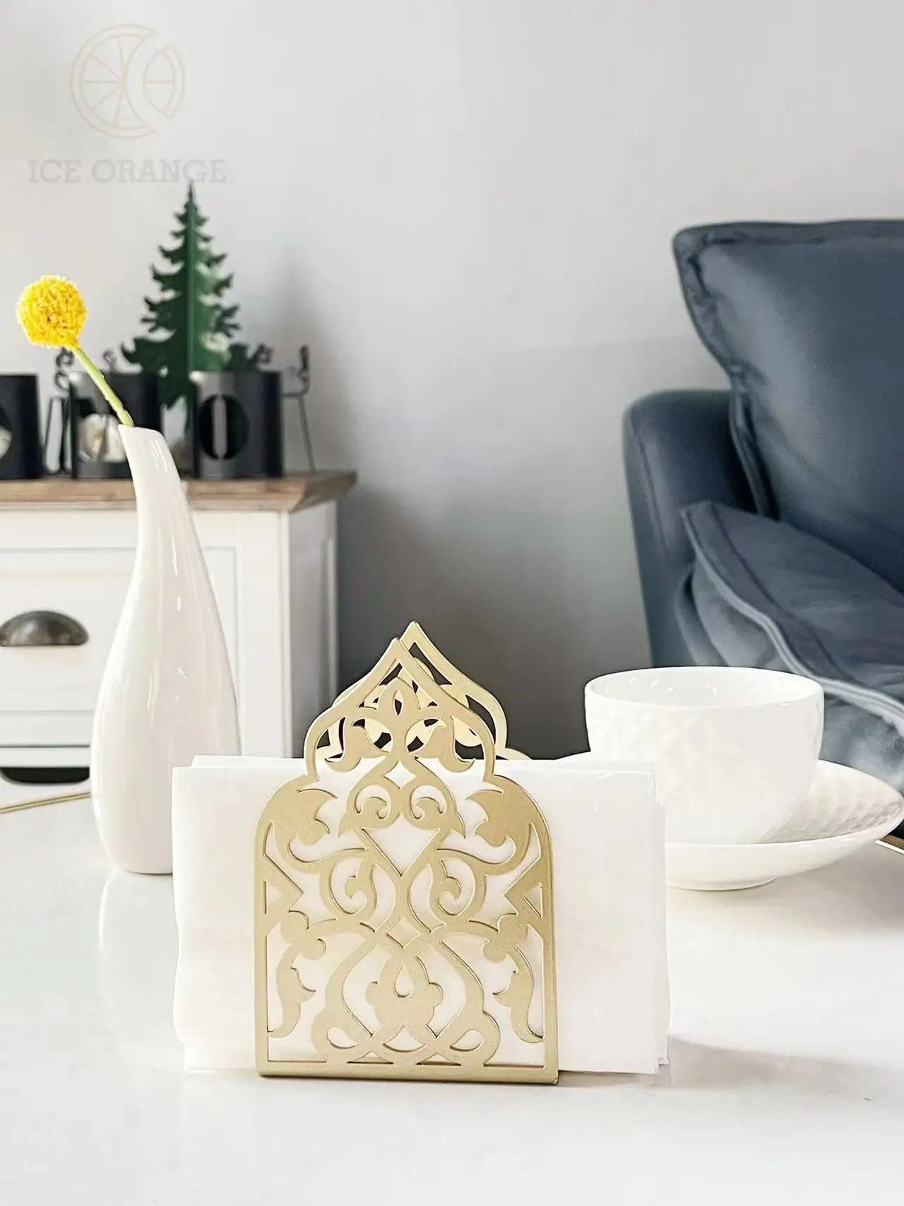 2023 Ramadan Kareem Flat Wooden Base Serviette Napkin Holder Gold Arm With Luxurious Packaging for Dining Table
