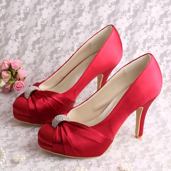 red shoes women's heels