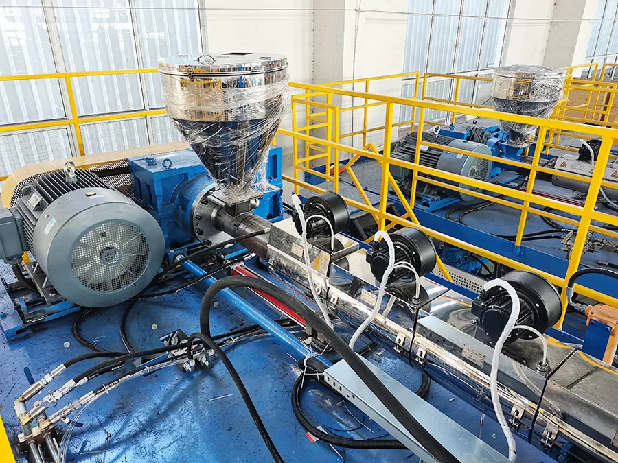 25 Liter Plastic HDPE Chemical Drum Blow Molding Making Jerry Can Extrusion Blow Moulding Machinery