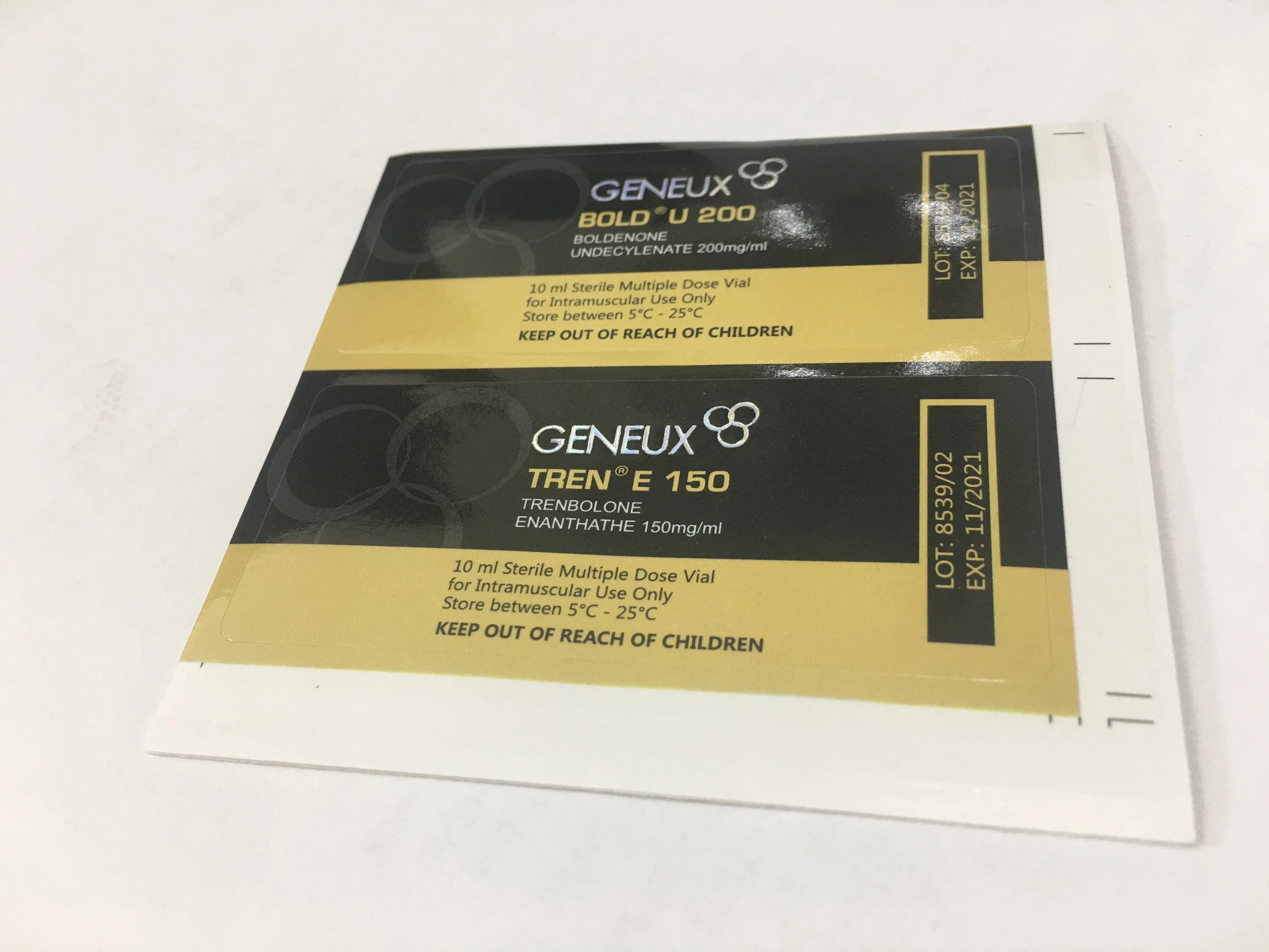 Пользовательские золото фольга горячего тиснения этикетки клей стикер флакон пустой упаковки