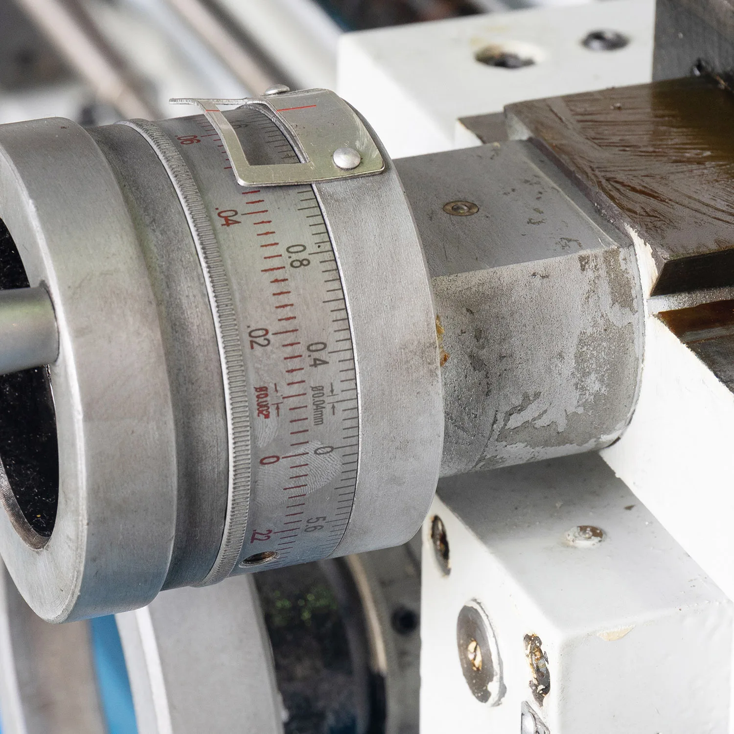 Bench Lathe CZ1340G Precision Metal Lathe Machine for Metal Processing