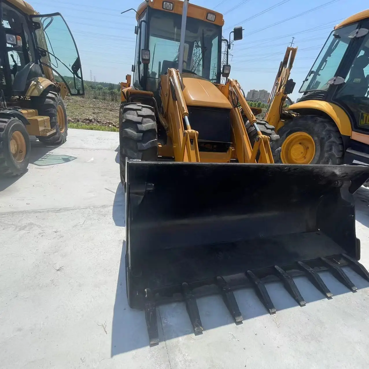 Good Condition Used JCB 3cx 4cx Backhoe Loader Wheel Drive Tractor Machine with High Efficiency for Sale at Low Price
