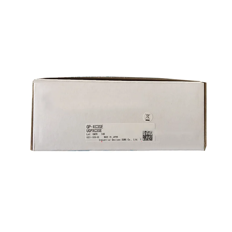 New Original GP-XC3SE Keyence GP series laser sensor cable, used for signal connection and transmission between laser sensor and controller in industrial automation detection systems.