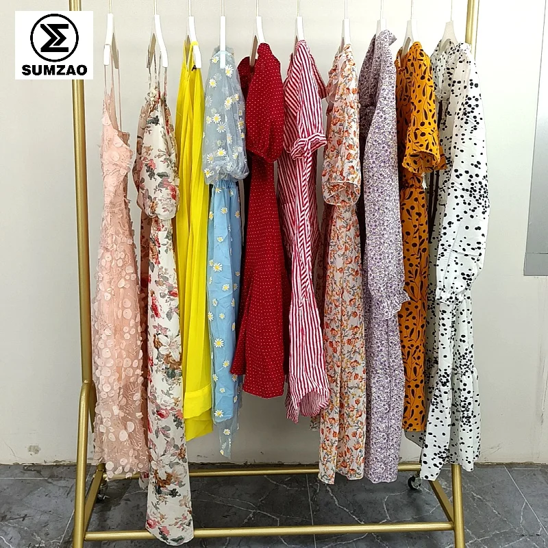 Lima Perú Fardos De Ropa Importada Fardo Ropa Compra Y Venta De