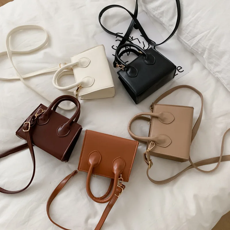 Fashion Women's Small Crossbody Bag PU Leather Messenger Bags Zipper Handbags Luxury Designer Purse Summer Travel Bag for Female