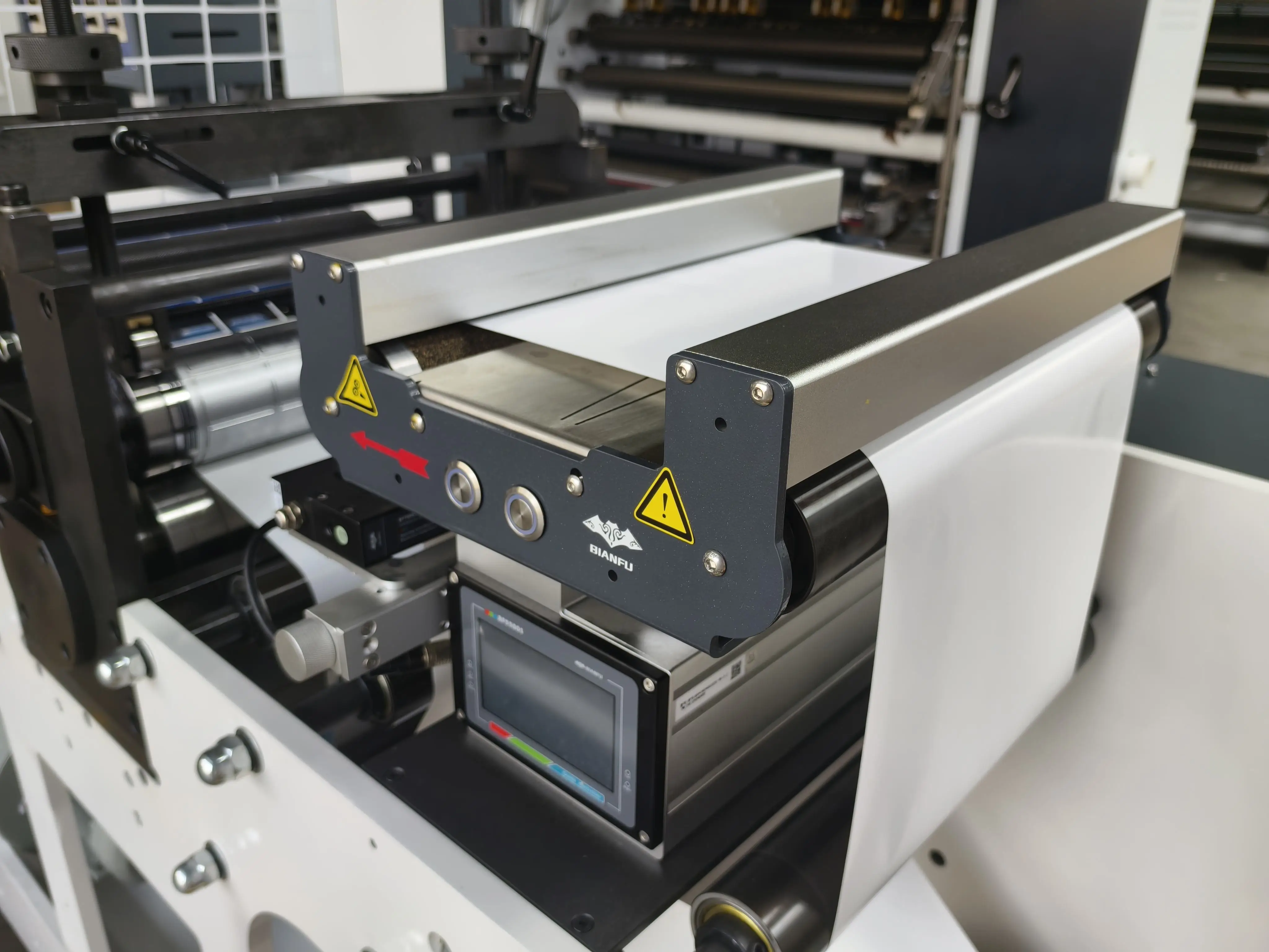 Automatic Label Sticker Labels Rotary Kiss Die Cutting Machine Blank ...