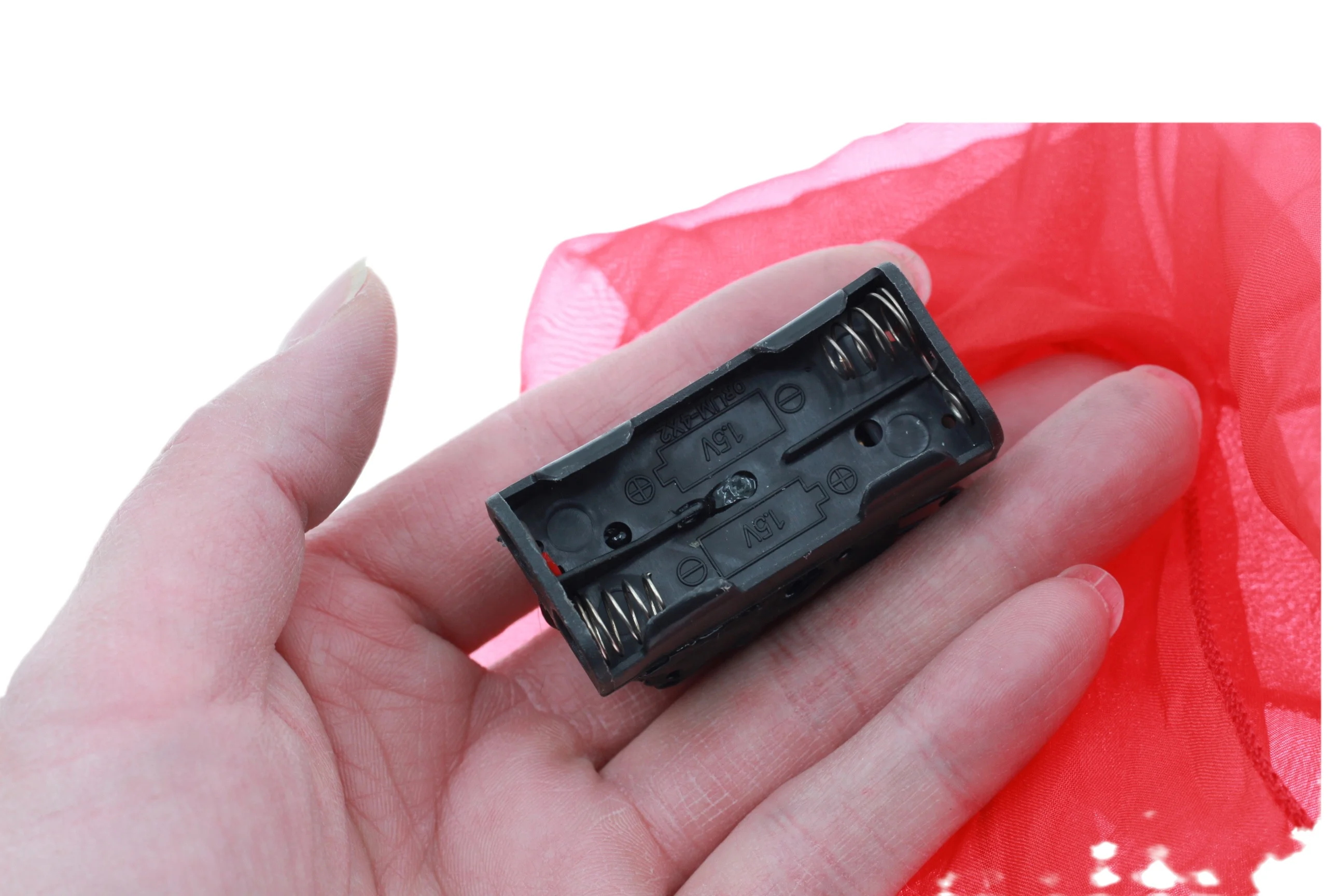 Flying Silk - Stage Magic Tricks Magic Electronical Device for Silk Magician Props Close up Magic Illusion Accessory Gimmick