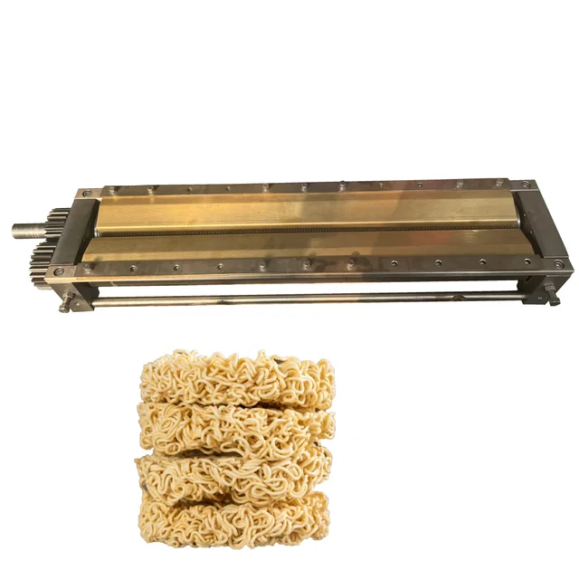 New Product Fuji 800 Accurate Instant Noodle Slitter Copper Scraper Comb with Divider for Ramen Noodle Maker 2