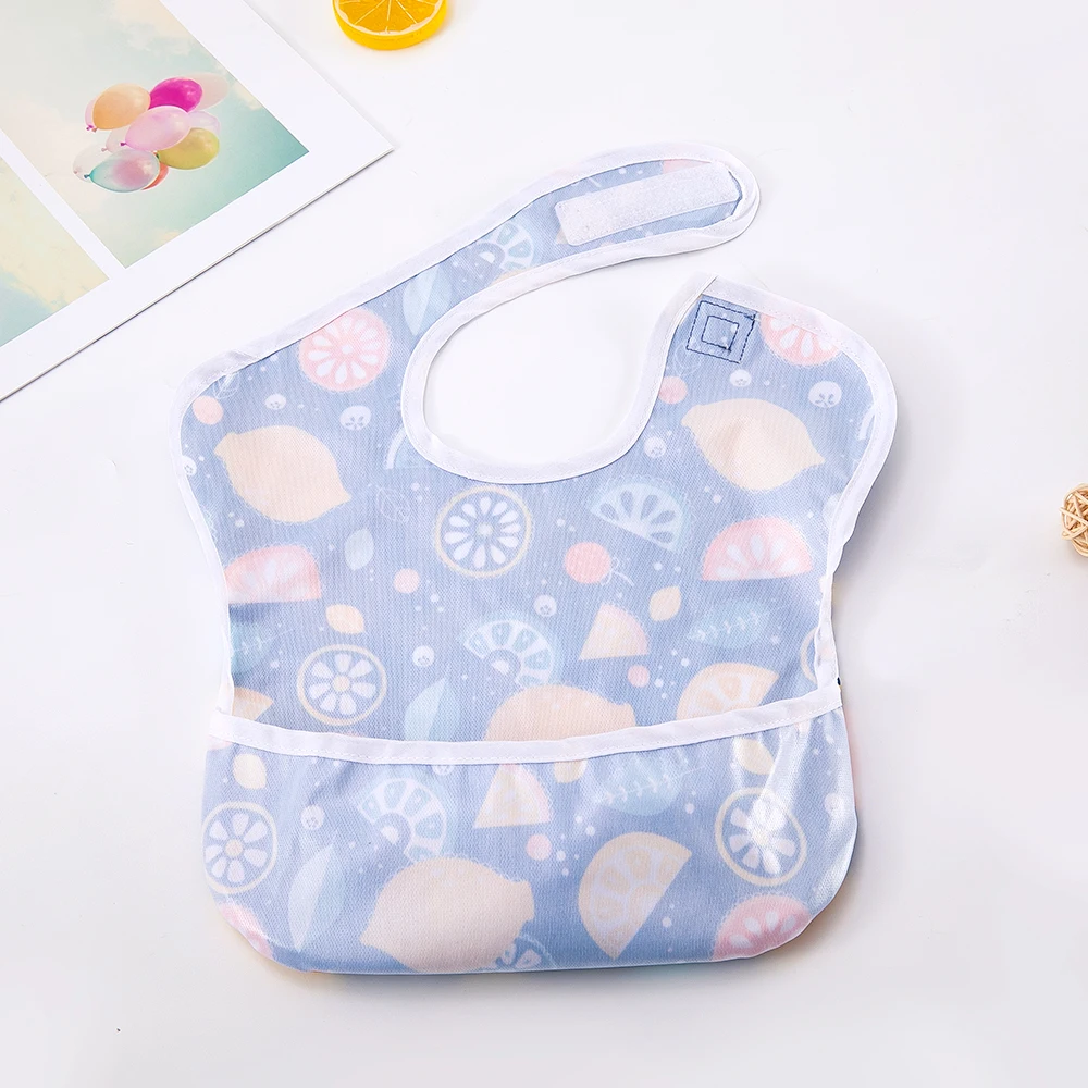 soft and comfortable,absorbent cotton Baby Bibs with pocket, anti-dirty bib,cute print bibs for babies details