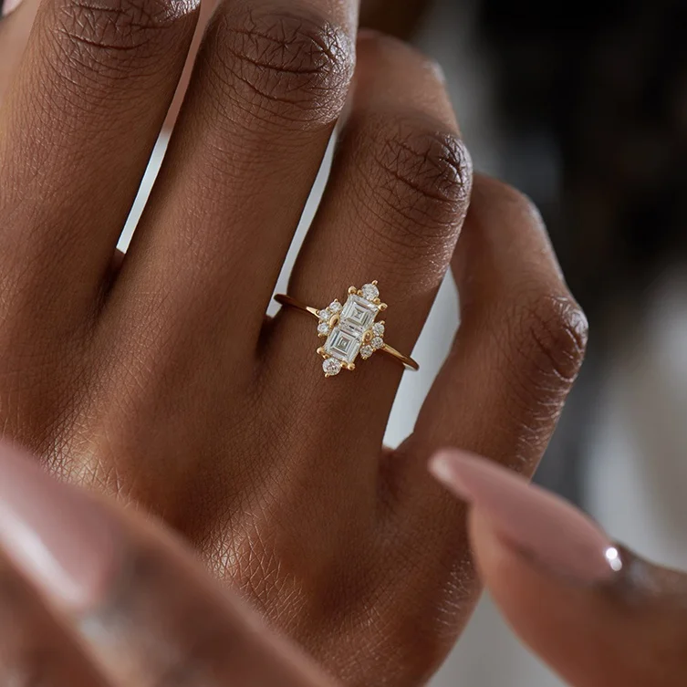 Bague Femme Plaquée Or 18K Avec Diamant Cz Ovale 12/6 Mm - Taille 60 - Neuf Avec étiquettes