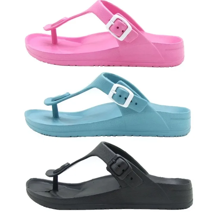 Женские шлепанцы с