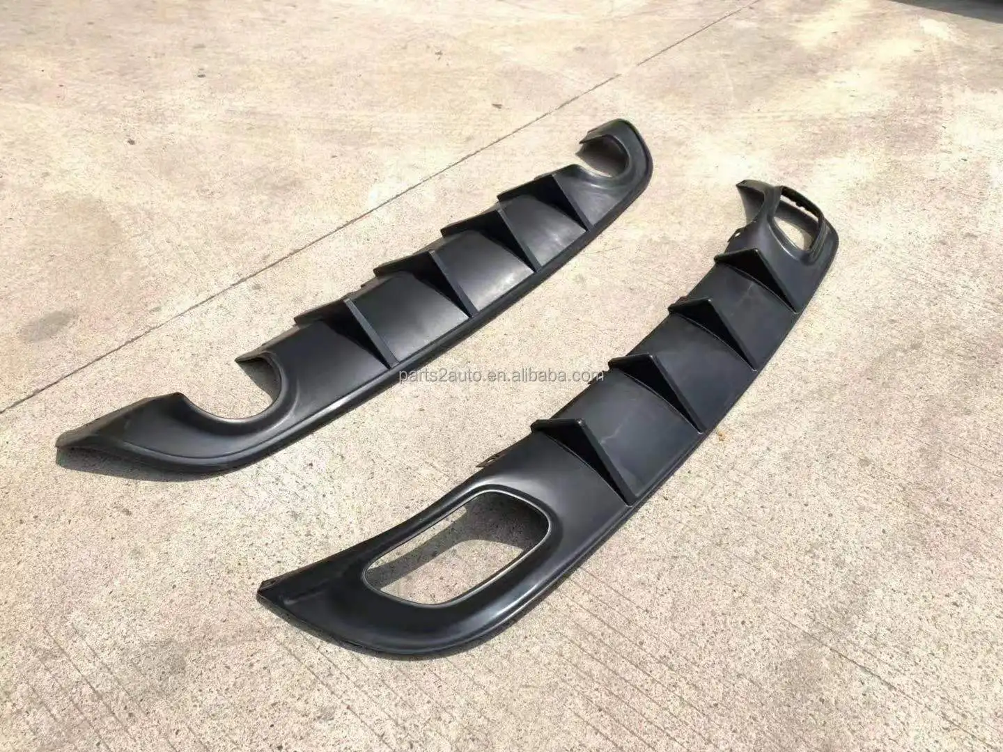 Rear Bumper Strip For Dodge Srt Chargerdodge Charger Rt Rear Bumper