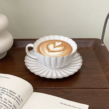 Retro Coffee Cup and Saucer Set, Ceramic Mug, High-end Exquisite Latte Cup, Premium Afternoon Tea Set