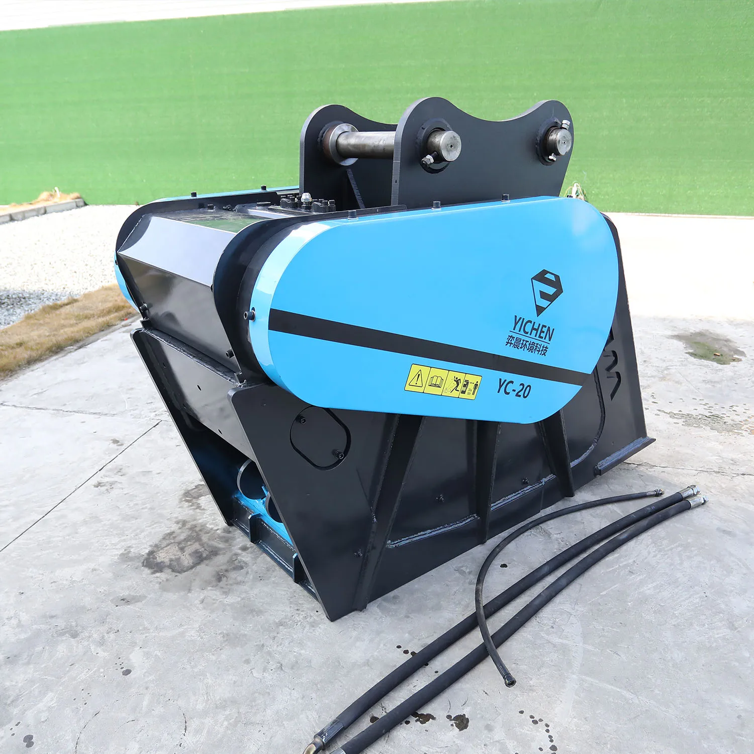YC-25 Product Available Broken in Situ Compact Bucket Preferred Steel Recycling Excavator Crusher for Digger Attachments