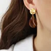 F178-Golden  round brown and red earrings