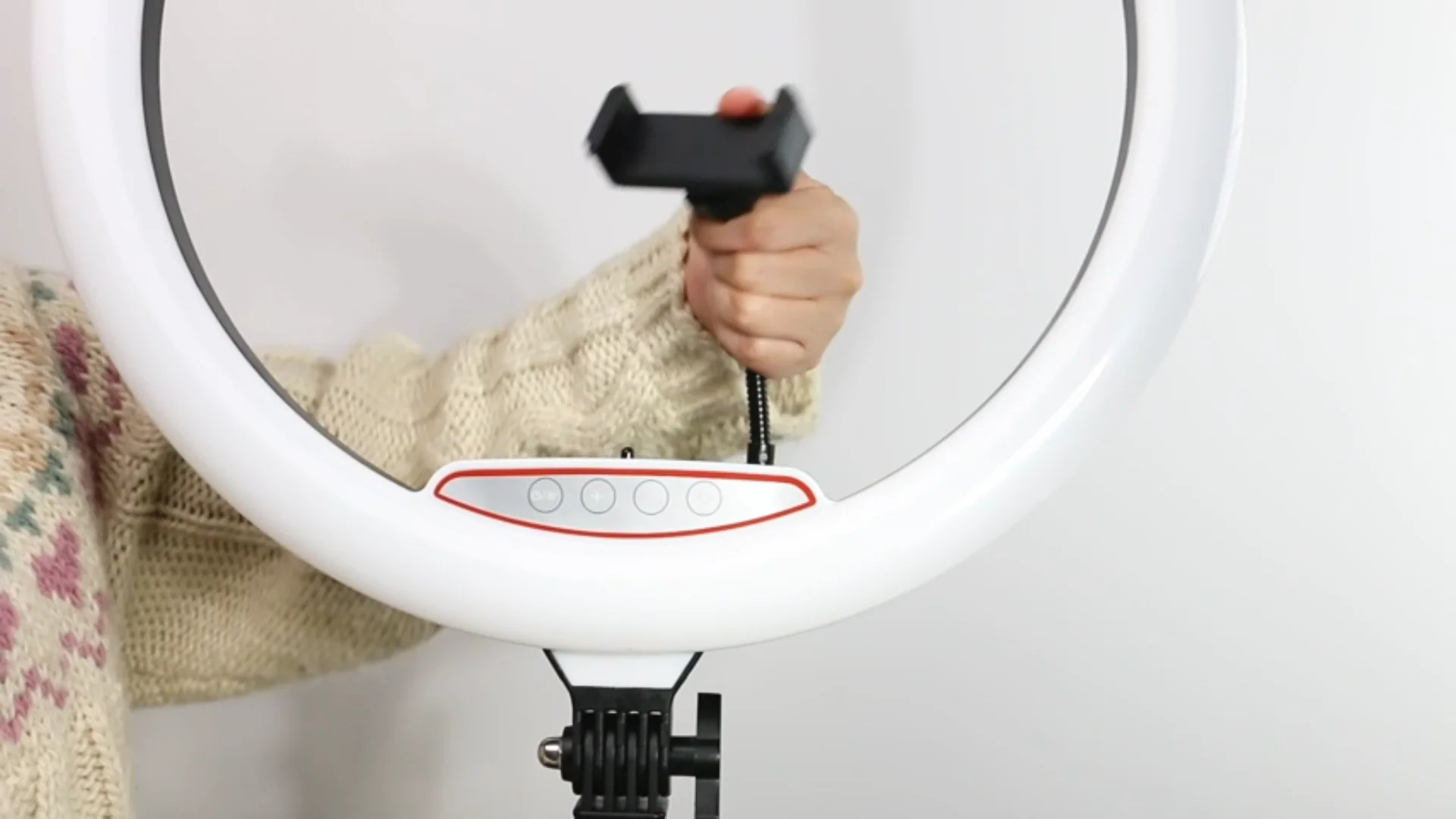 Wholesale 18inch Diameter Ring Light With Tripod Stand Dimmable ...