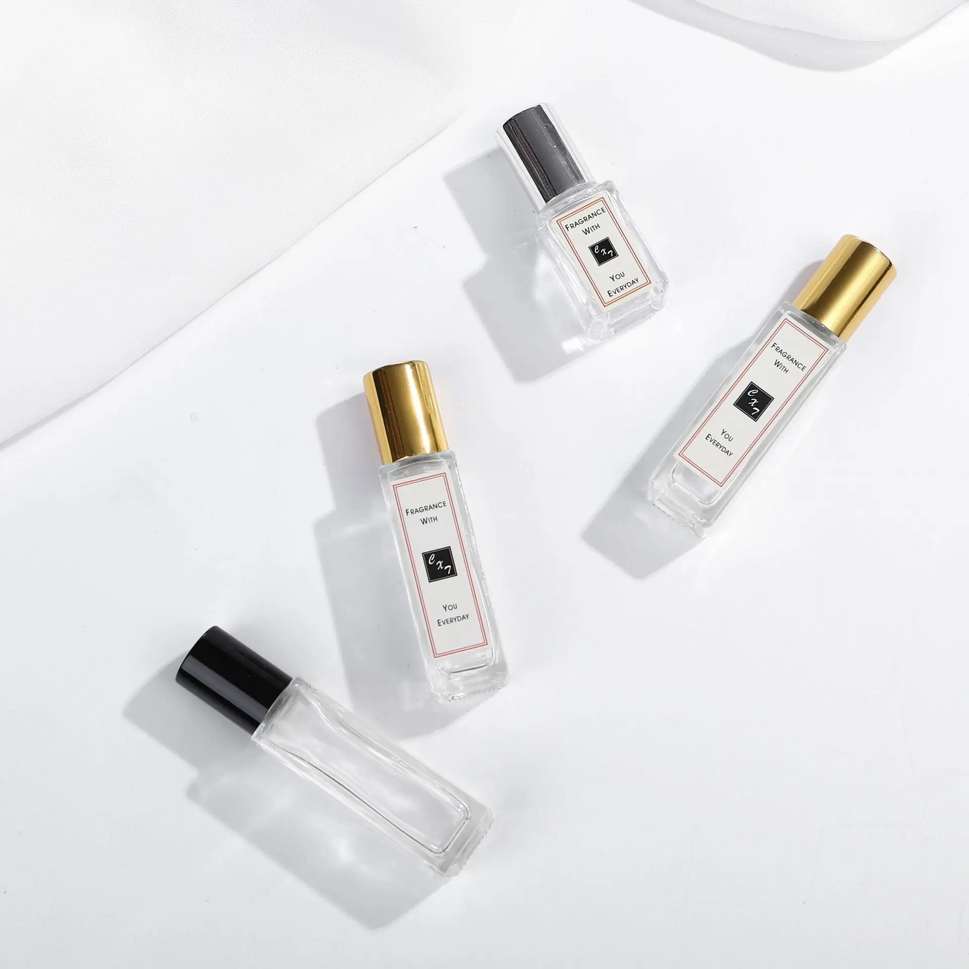 20 ml Empty French Square Clear Glass Roll on Bottle With Gold Black Cap Stainless Steel Roller for Essential Oil Perfume