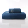 Crown A Azul Marino [2 Toallas 1 Toalla de Baño]