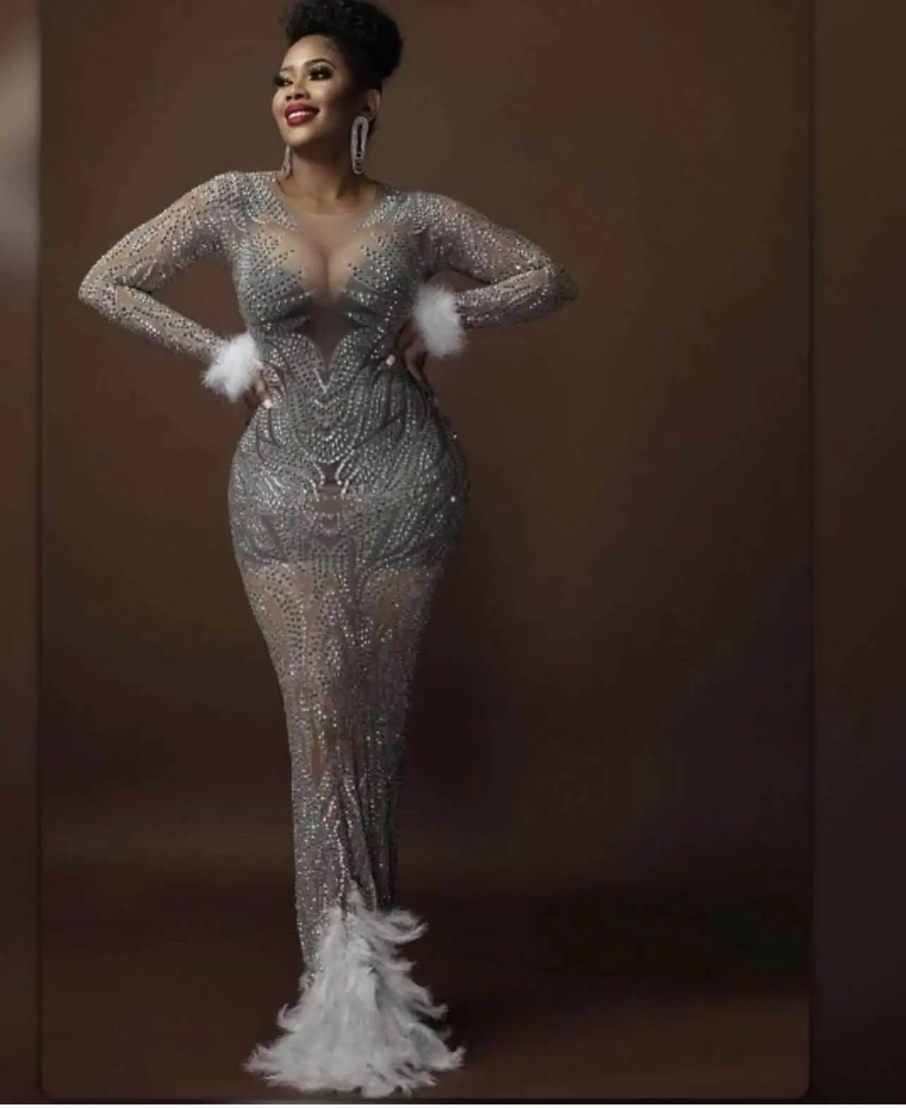Woman Gown Fashionable See Through Shiny Sequin Dresses Women Lady Elegant Party Evening Feather Trailing Long Gowns Party Wear Woman Gown Fashionable See Through Shiny Sequin Dresses Women Lady Elegant Party Evening Feather Trailing Long Gowns Party Wear