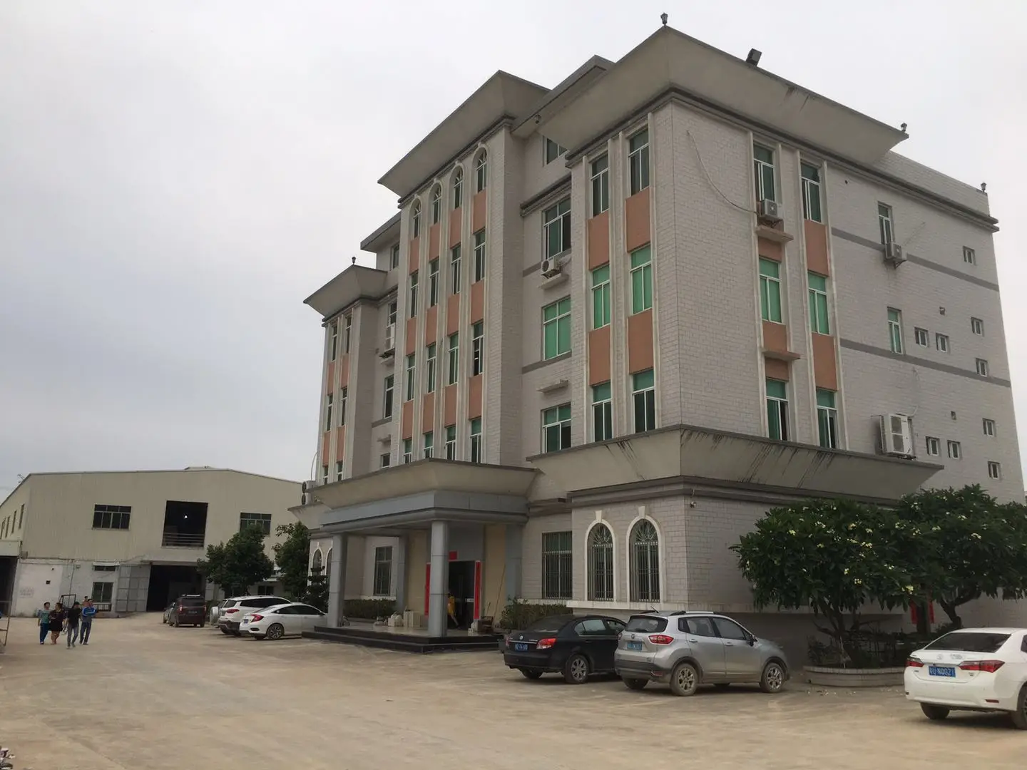 Xiamen Hinwell Manufacture And Trade Co., Ltd.