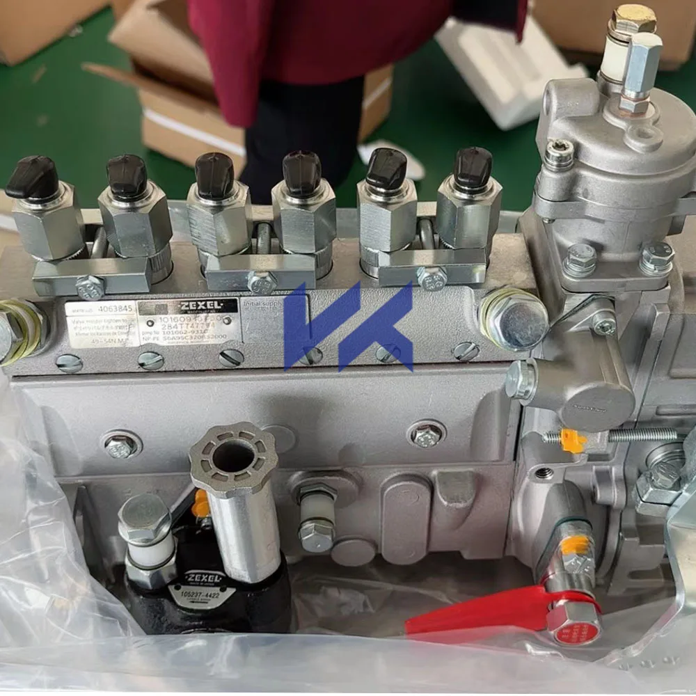 High Quality Diesel Fuel Injection Pump 4093766 for Komatsu