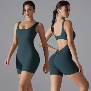 OEM Yoga Sets Tight-fitting Sportswear Beautify Back High-elastic Gym Comfortable Sports Suit 100% Nylon Eco-Friendly Shorts