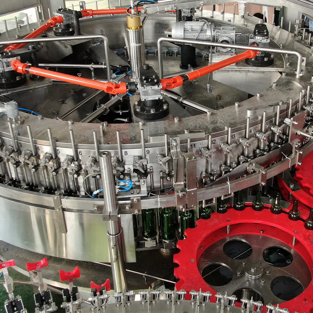 Высокоскоростная автоматическая машина для розлива пива в бутылки