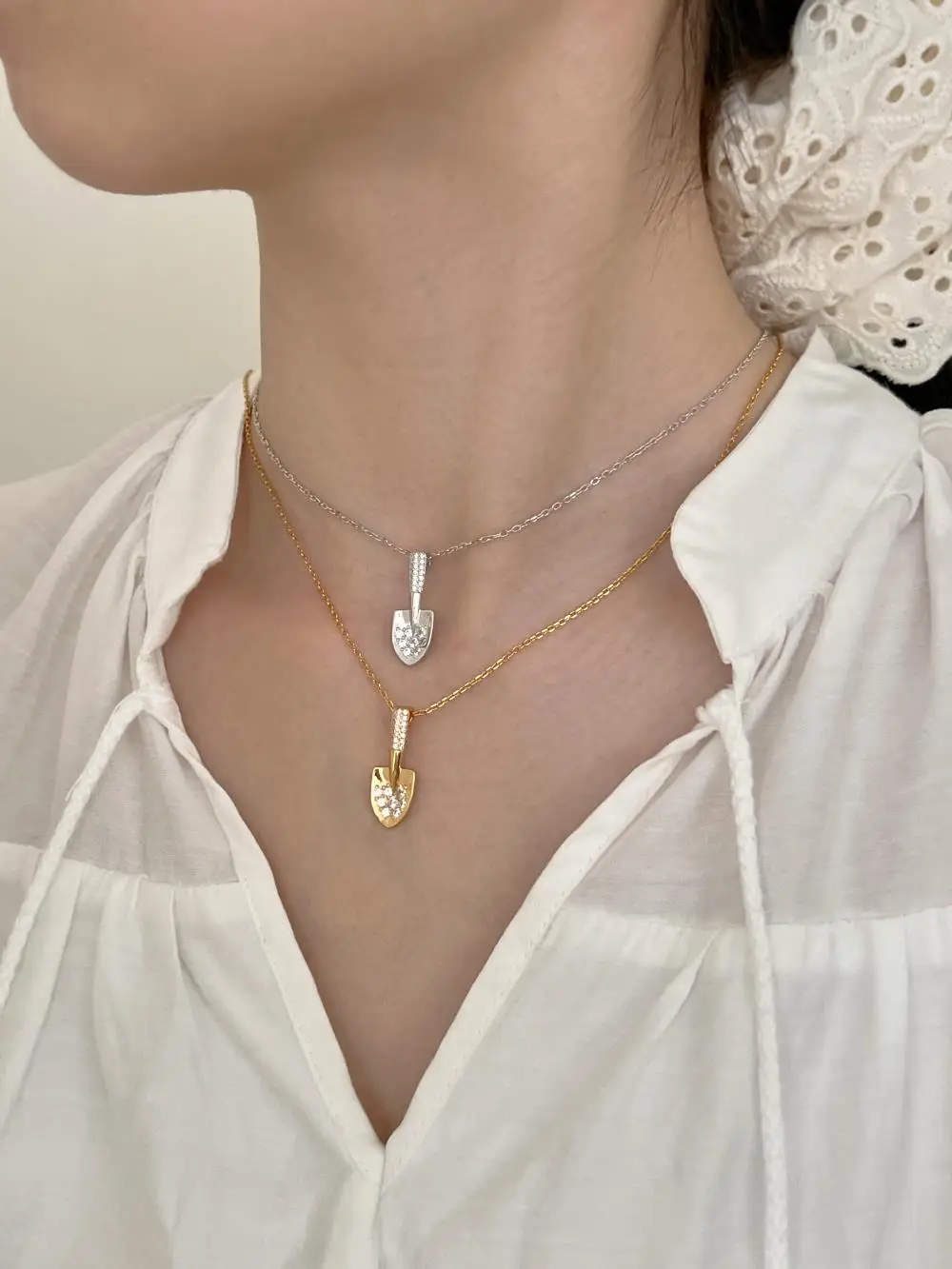 KAKODIY fashionable new gold-plated 925 sterling silver fine jewelry spade pendant necklace detail 1