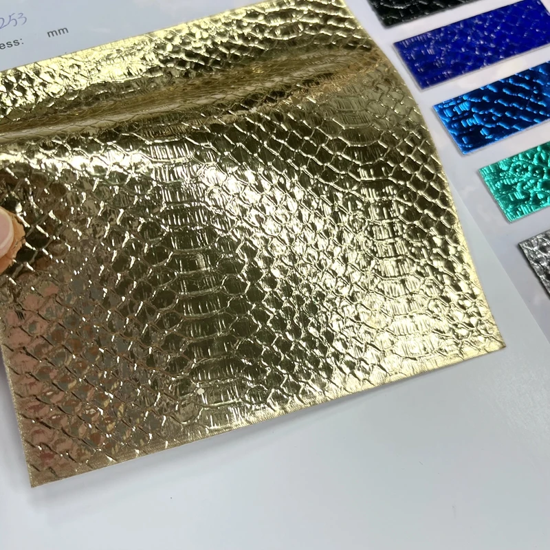 Pu Synthetic Leather with Hologram Snake Skin for Bag Use and Shoes Upholstery