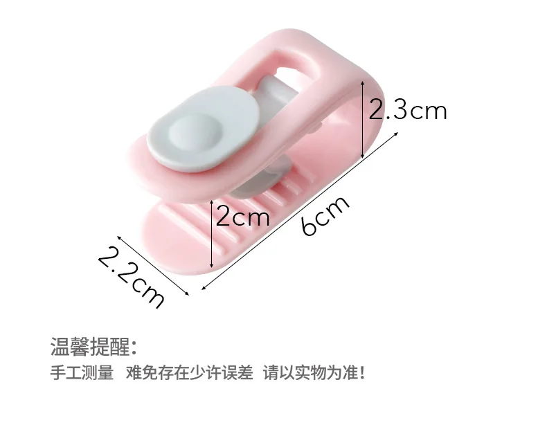 Quilt retainer Run-proof duvet cover sheet buckle clip Invisible household duvet corner single safety needle-free staples supplier