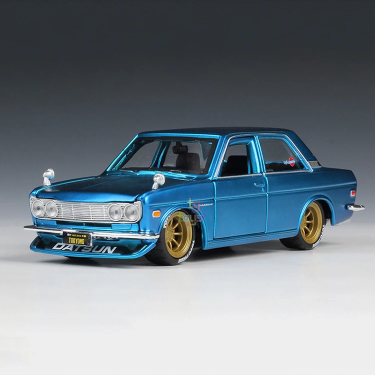 1971 Datsun 510 Blue 