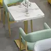 Table carrée