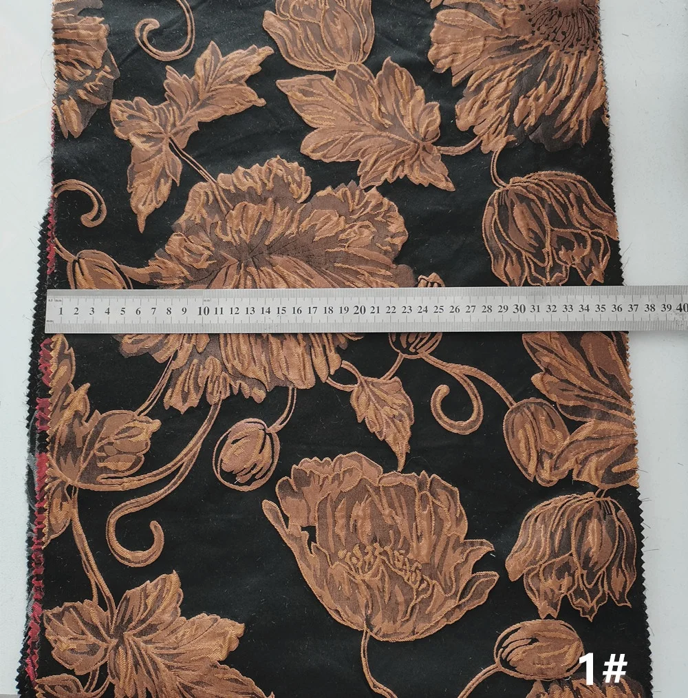 178gsm Floral Design Custom Color  Woven Brocade Jacquard Outcoat Clothing Fabric