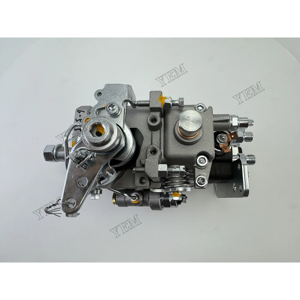 Fuel Injection Pump 460426525 for 6BT5.9 Replacement Engine Parts