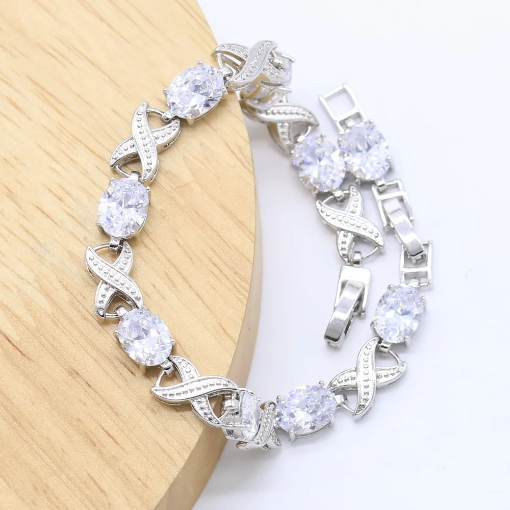 Women's Stylish Geometric Alloy Bracelet Custom Zircon Trendy Wedding Anniversary Jewelry for Parties Birthdays Bridal Gifts